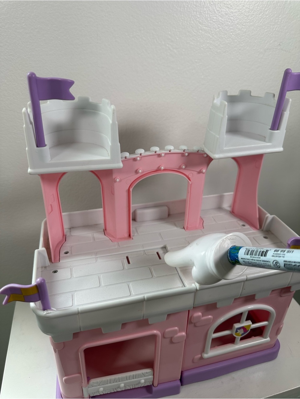 Fisher-Price Little People Princess Castle Playset w Figures & Accessories 13pc - Picture 10 of 15